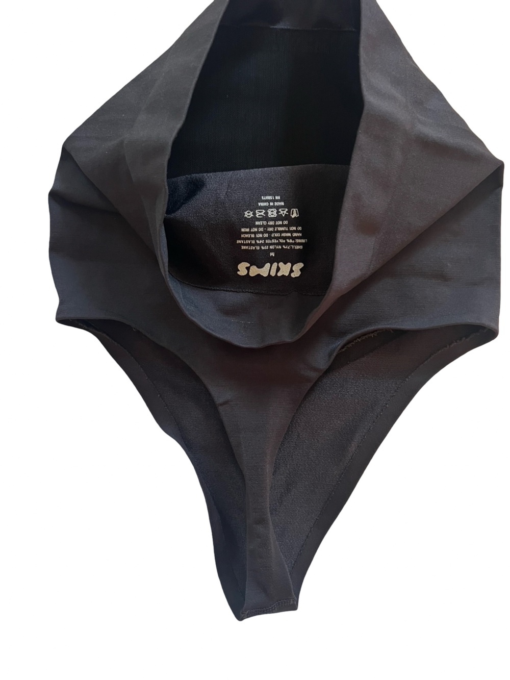 SKIMS Contour Bonded High-Rise Thong – Onyx (Black)